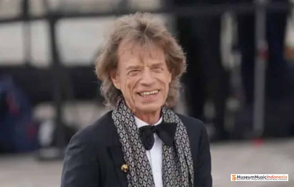 Mick Jagger Pub Gig